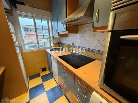 Flat in calle de Josué Lillo - Photo 2