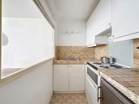 Flat in calle de Francisco Palomo, 28033 - Photo 1