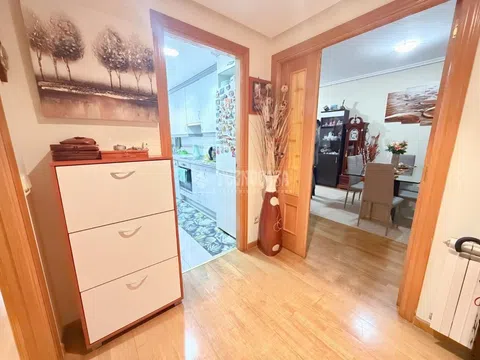 Flat in calle Blasón - Photo 13
