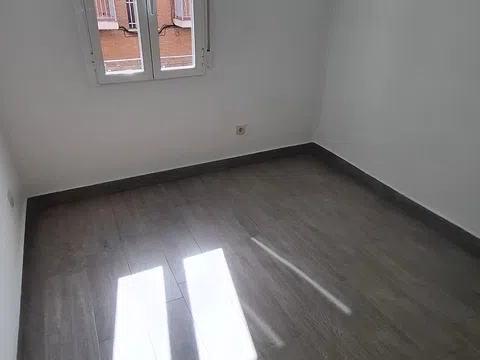 Flat in calle del Jaspe - Photo 13