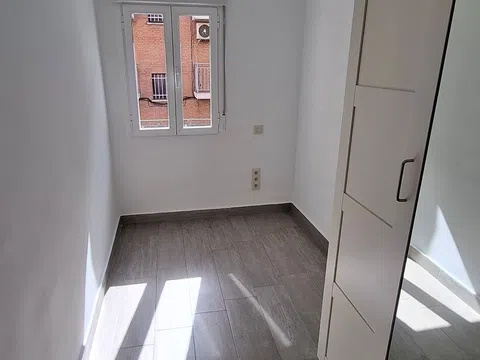 Flat in calle del Jaspe - Photo 19