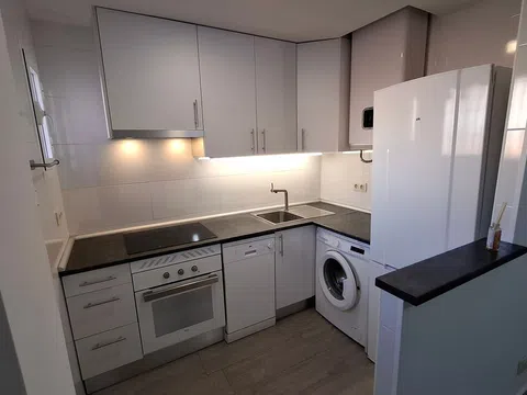 Flat in calle del Jaspe - Photo 6