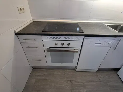 Flat in calle del Jaspe - Photo 10