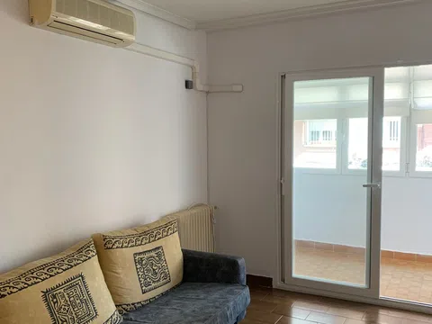 Flat - Photo 2