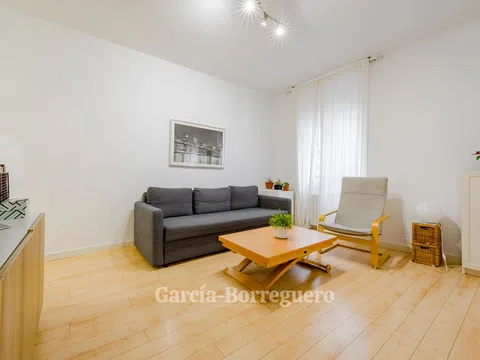 Flat in CL Maria Panes - Photo 3
