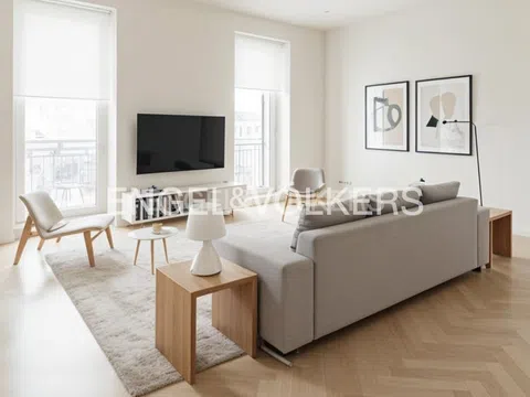 Flat - Photo 1