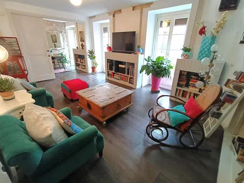 Flat in calle de Leganitos - Photo 2