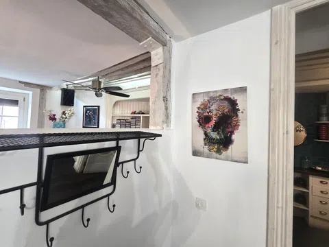 Flat in calle de Leganitos - Photo 18