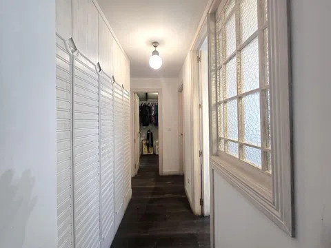 Flat in calle de Leganitos - Photo 20