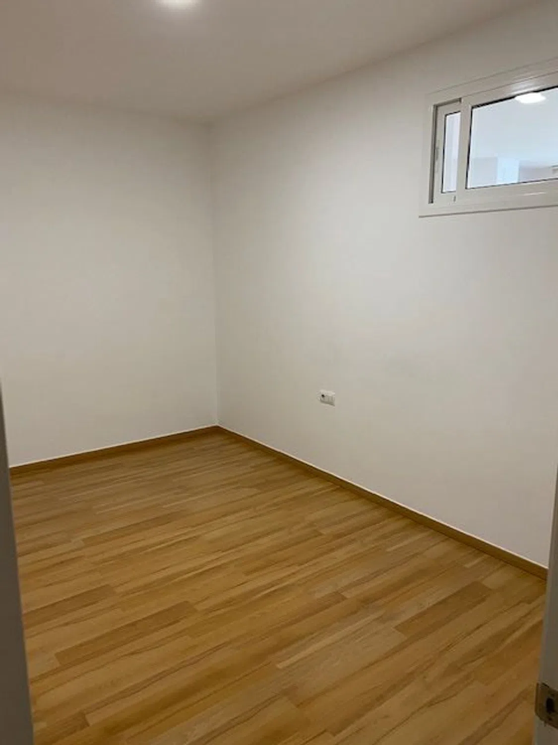 Piso en calle d'Enric Granados, 91 - Photo 7