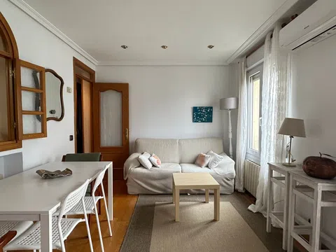 Flat in calle de Juan Bravo - Photo 6