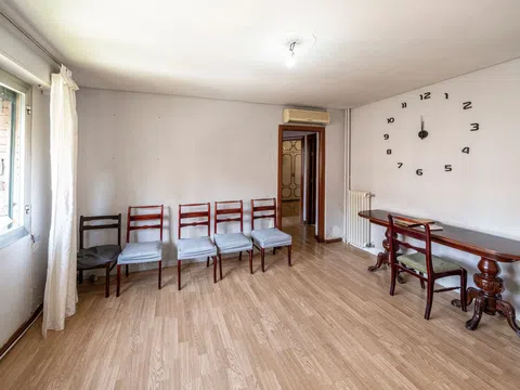 Flat in calle del Poeta Blas de Otero, 10 - Photo 3