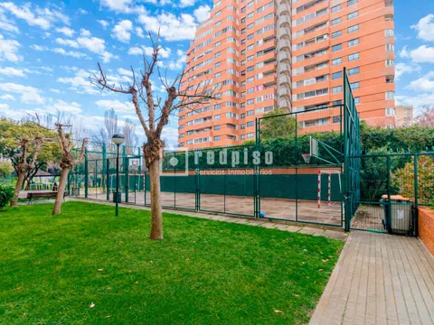Flat in avenida de Burgos - Photo 18