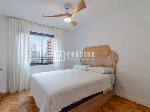 Flat in avenida de Burgos - Photo 10