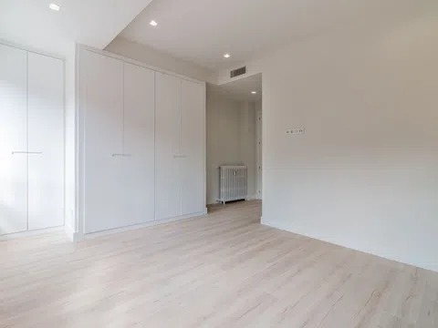 Flat in calle Velázquez - Photo 3