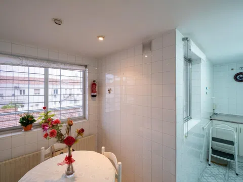 Flat in calle de Villacastín - Photo 7