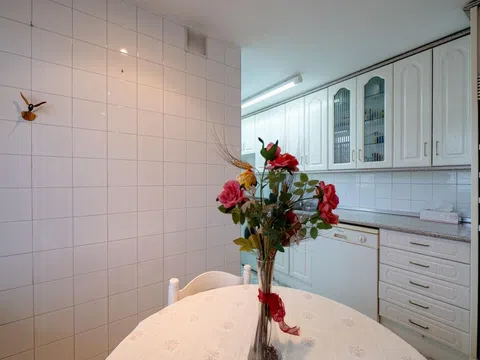 Flat in calle de Villacastín - Photo 8