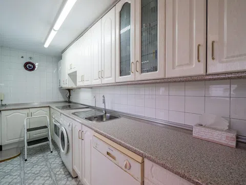 Flat in calle de Villacastín - Photo 10