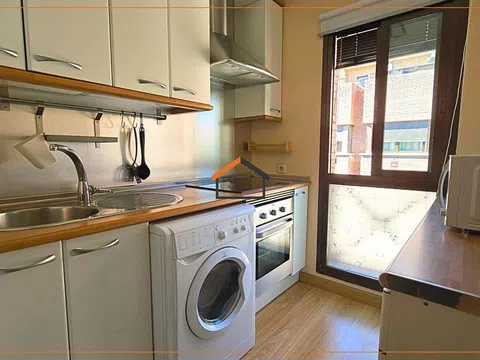 Flat in calle de Sánchez Balderas - Photo 2