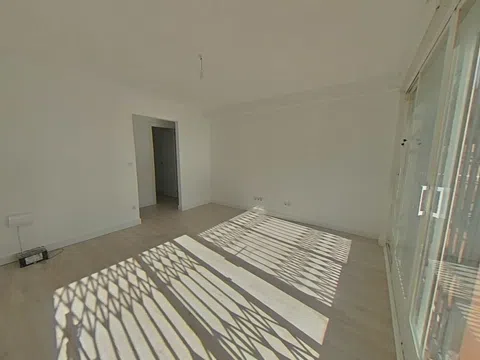 Flat in calle de Alfonso Martínez Conde - Photo 5