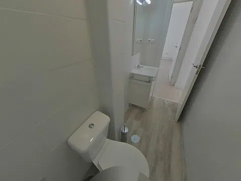 Flat in calle de Alfonso Martínez Conde - Photo 9