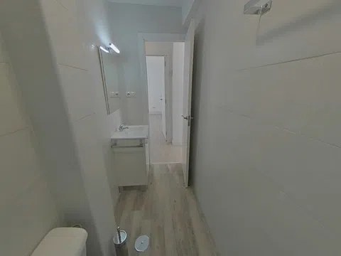 Flat in calle de Alfonso Martínez Conde - Photo 10