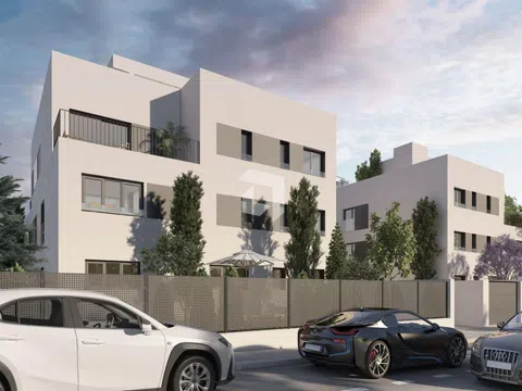 Duplex - Photo 2