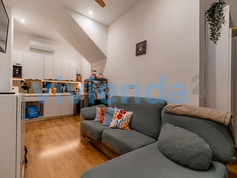 Duplex in calle de José Villena - Photo 2