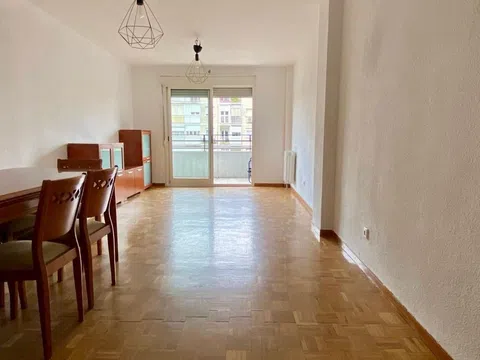 Flat in calle de Carrero Juan Ramón - Photo 4