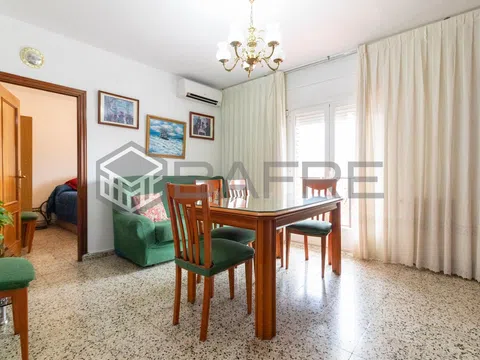 Flat in calle del Mar de Aral - Photo 2