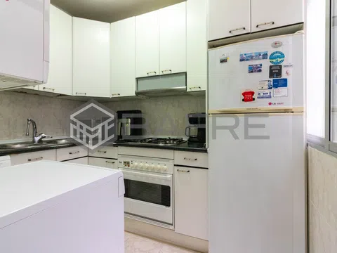 Flat in calle del Mar de Aral - Photo 13