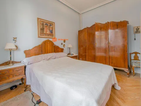 Flat in calle de Ponzano - Photo 14