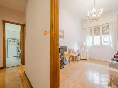 Flat in calle de Ponzano - Photo 18