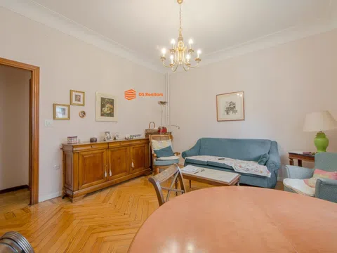 Flat in calle de Ponzano - Photo 8