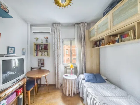 Flat in avenida del Manzanares - Photo 11