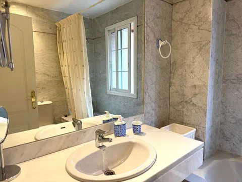 Flat in calle del Doctor Esquerdo - Photo 16