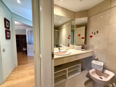 Flat in calle del Doctor Esquerdo - Photo 8
