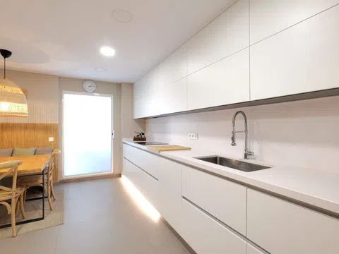 Flat in calle de Víctor Andrés Belaunde - Photo 5