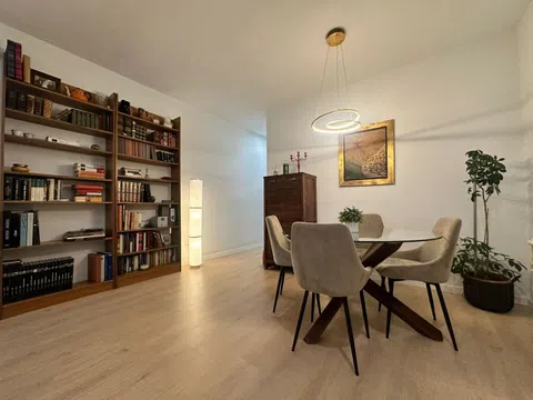 Flat - Photo 2