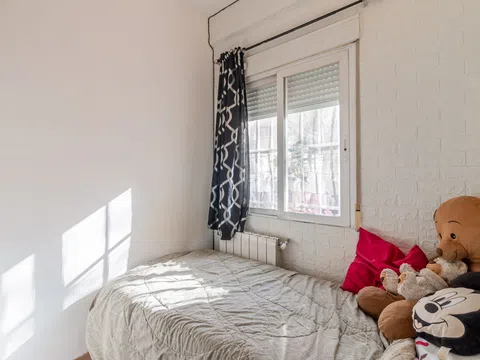 Flat in calle Sorbe - Photo 14