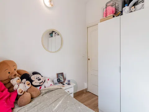 Flat in calle Sorbe - Photo 16