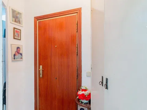 Flat in calle Sorbe - Photo 7