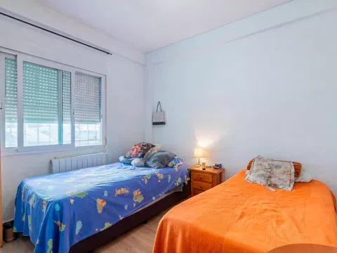 Flat in calle Sorbe - Photo 10