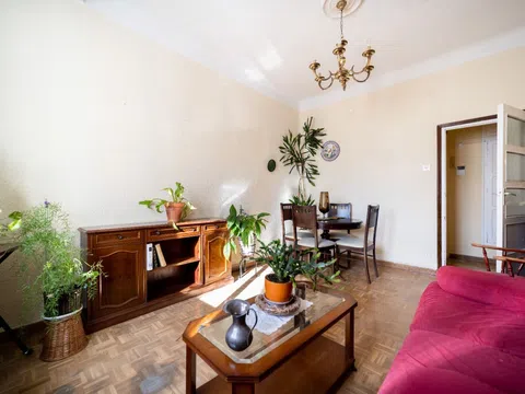 Flat in calle de Lucio del Valle - Photo 17