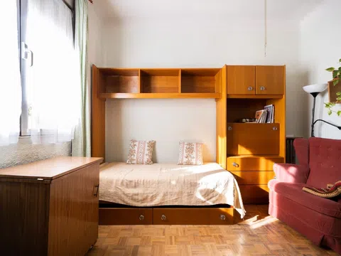 Flat in calle de Lucio del Valle - Photo 7