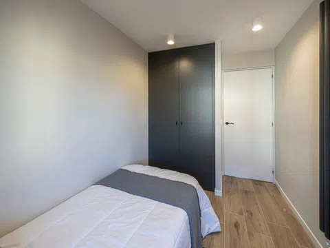 Flat in calle de Balaguer - Photo 18