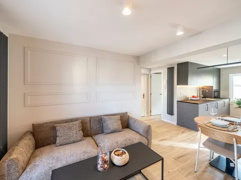 Flat in calle de Balaguer - Photo 7