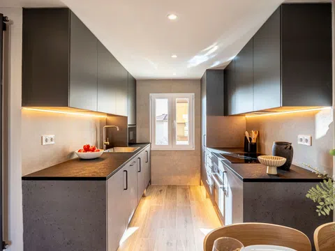Flat in calle de Balaguer - Photo 9