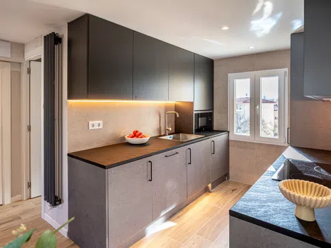 Flat in calle de Balaguer - Photo 10