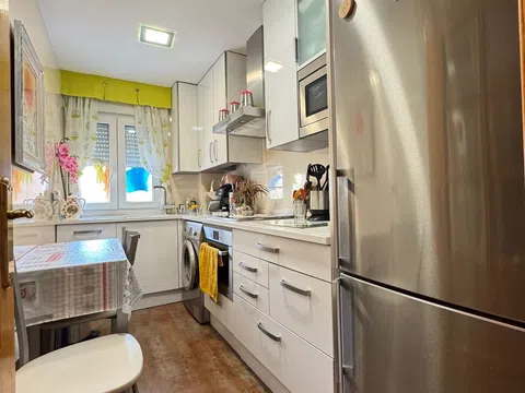 Flat in calle Esteban de Arteaga - Photo 12